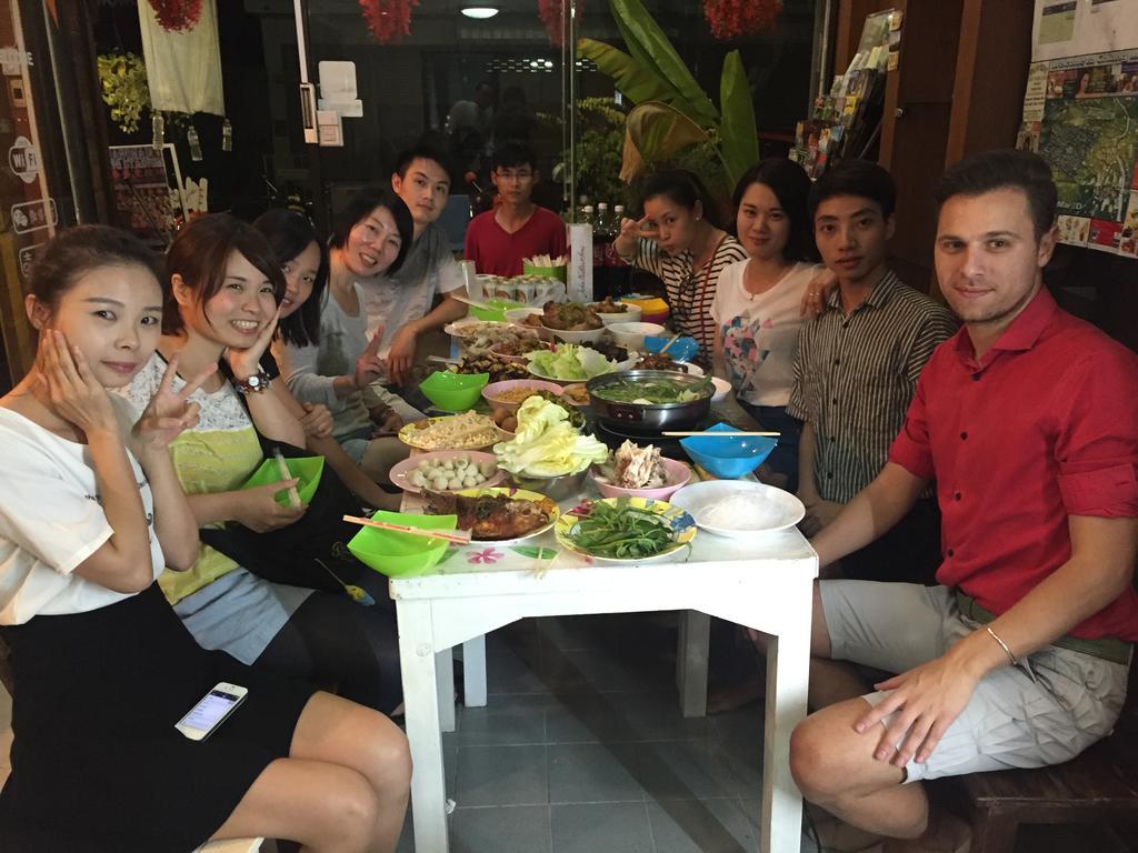 Zoe Hostel Chiang Mai Dış mekan fotoğraf