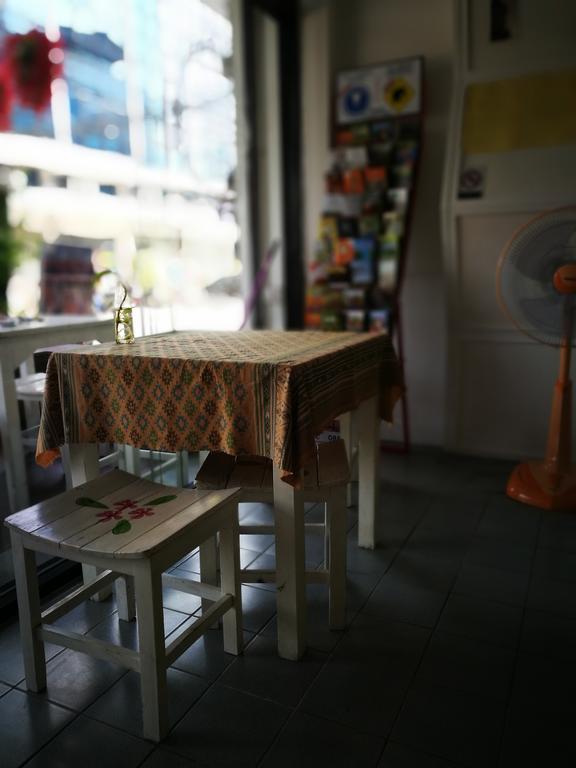 Zoe Hostel Chiang Mai Dış mekan fotoğraf